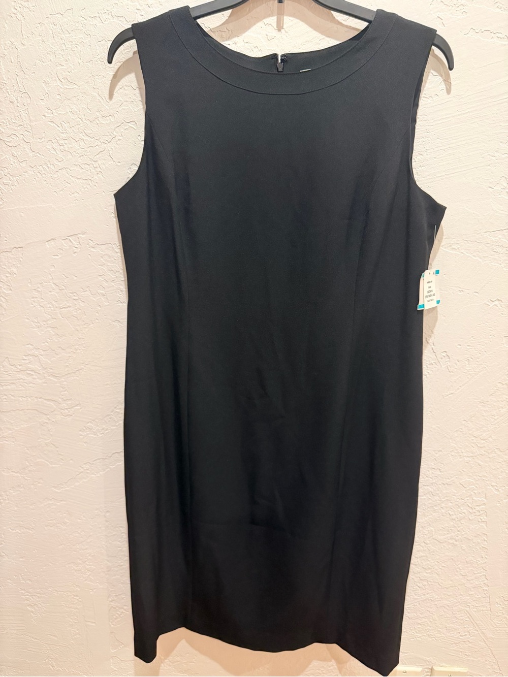 Kasper Black Sleeveless Midi Shift Dress